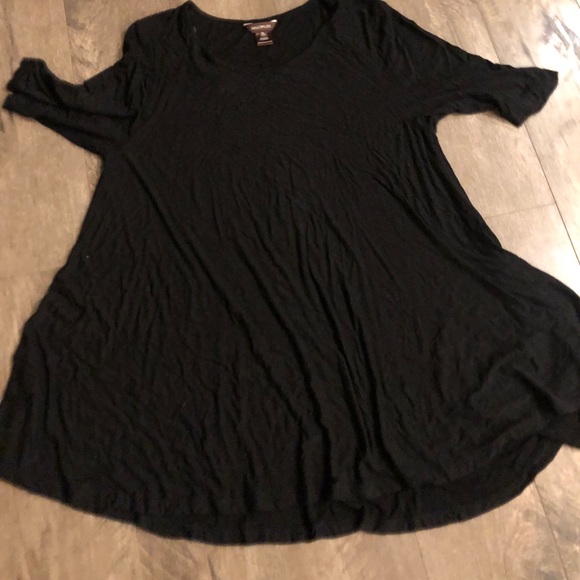 Black flowy shirt